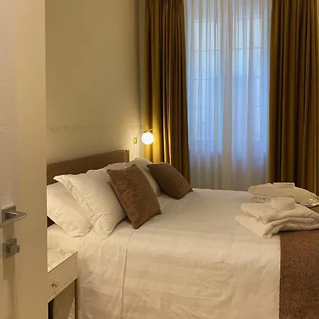 Palazzo Essenza * サン・ミニアート