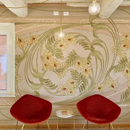 Palazzo Essenza ゲストハウス サン・ミニアート