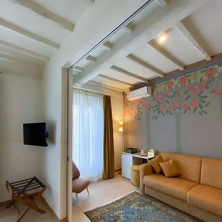 Palazzo Essenza Casa de hóspedes